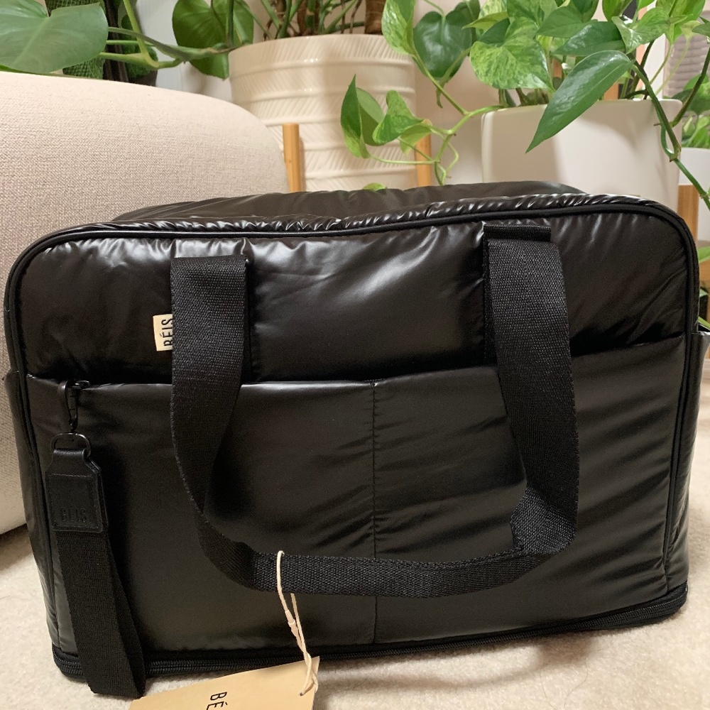 Beis expandable duffle bag
